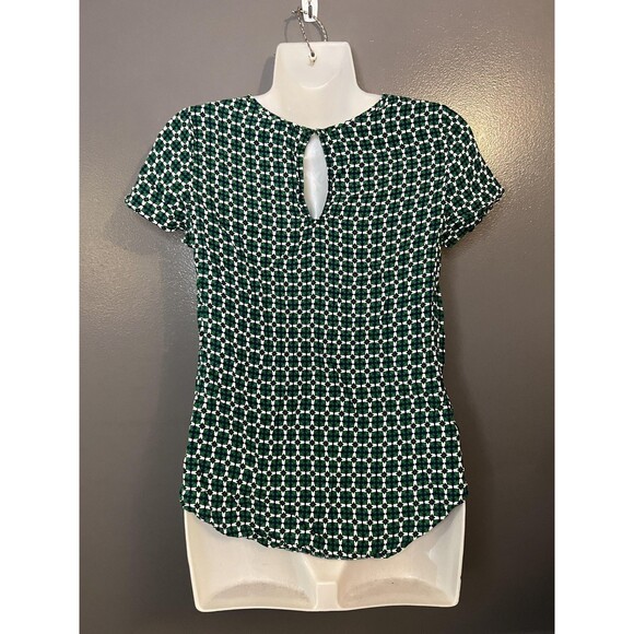 H&M Shirt Womens Small Green White Geometric Print Short Sleeve Keyhole Blouse - Picture 5 of 7